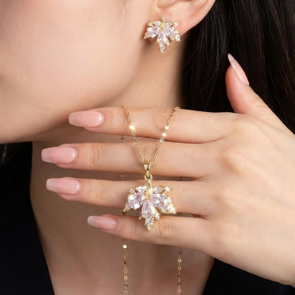 Alba Montiel™ | Pendientes de la suerte con hojas blancas y collar gratis